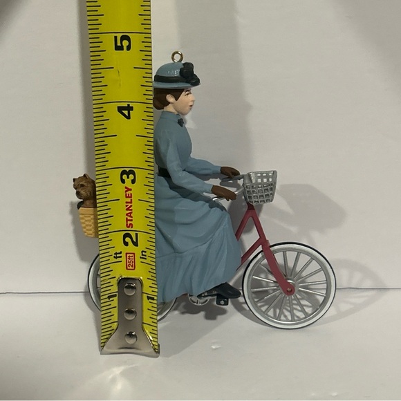 1997 Hallmark Keepsake  "Miss Gulch"  The Wizard of Oz Collection- In Box! - Picture 3 of 16